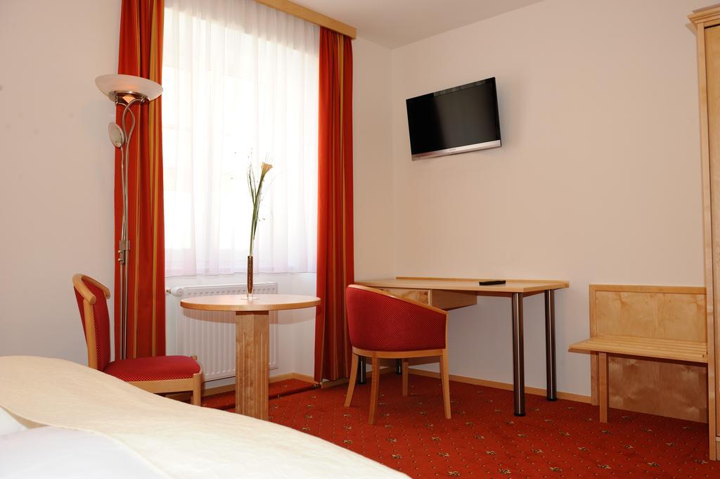 Hotel-Gasthof-Fleischerei - Zur Alten Post Schwanberg Cameră foto